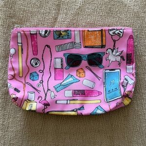 Clinique make up bag cosmetics zipper pouch. New without tags one size